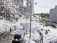 World & Travel: Foam City, Miami, United States