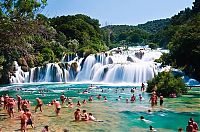 World & Travel: waterfalls around the world