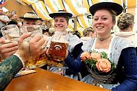 World & Travel: Oktoberfest 2010, Munich, Germany