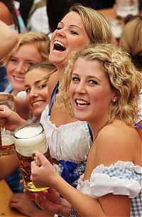 World & Travel: Oktoberfest 2010, Munich, Germany