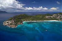 World & Travel: North Island, Seychelles