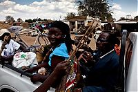 World & Travel: Rat catchers, Madamba, Mozambique