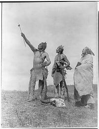 World & Travel: History: The North American Indian by Edward S. Curtis