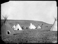 World & Travel: History: The North American Indian by Edward S. Curtis