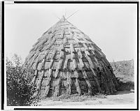 World & Travel: History: The North American Indian by Edward S. Curtis