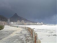 World & Travel: Cappuccino coast, Cape Town, South Africa