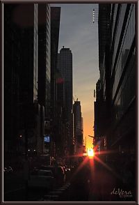 World & Travel: Manhattanhenge, Manhattan Solstice, New York City, United States