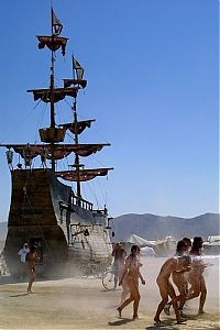 World & Travel: Burning man 2011, Black Rock Desert, Nevada, United States