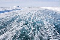 World & Travel: Ice road to Tuktoyaktuk, Canada