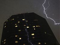 World & Travel: lightning photography