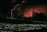 World & Travel: lightning photography