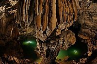 World & Travel: Hang Sơn Đoòng, Mountain River Cave, Quang Binh Province, Vietnam