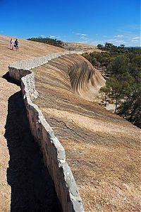 World & Travel: Wave Rock, Hayden, Australia