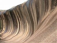 World & Travel: Wave Rock, Hayden, Australia