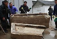 Trek.Today search results: 700 year-old mummy discovery, Ming dynasty, Taizhou, China