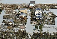 World & Travel: 2011 Sendai earthquake and tsunami, Tōhoku region, Pacific Ocean