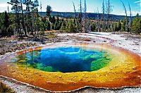 World & Travel: Morning glory spring, Yellowstone National Park, United States