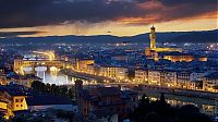 World & Travel: city at night