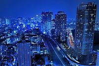 World & Travel: city at night