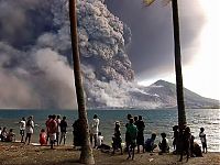 World & Travel: volcanoes around the world