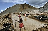 Trek.Today search results: Gold rush, Peruvian Amazon, Madre de Dios, Peru