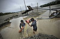 World & Travel: Gold rush, Peruvian Amazon, Madre de Dios, Peru