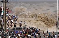 Trek.Today search results: World's larges tidal bore, 9 metres (30 ft) high, Qiantang River, China