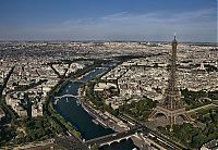 World & Travel: Bird's-eye view of Paris, France