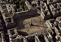 World & Travel: Bird's-eye view of Paris, France