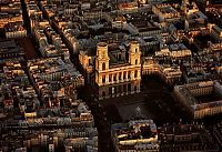 World & Travel: Bird's-eye view of Paris, France