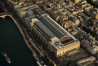 World & Travel: Bird's-eye view of Paris, France