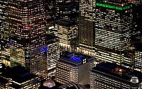 World & Travel: Bird's-eye view of London at night, United Kingdom