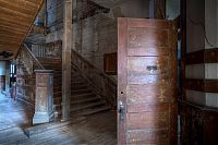 World & Travel: Abandoned high school, Goldfield, Nevada