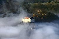 World & Travel: fog photography