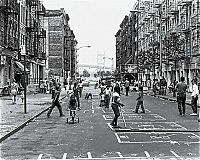 World & Travel: History: New York: Portrait Of A City by Reuel Golden, 1850-2009