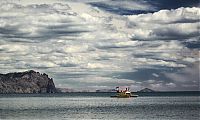 World & Travel: clouds formation