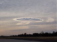 Trek.Today search results: sky fallstreak hole cloud