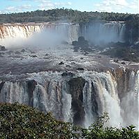 World & Travel: The Devil's Throat (Garganta do diablo), Iguazu river, Brazil, Argentina border