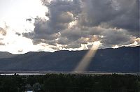 Trek.Today search results: sunlight rays landscape photography