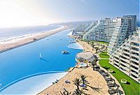 World & Travel: San Alfonso del Mar pool and resort, Algarrobo, Chile