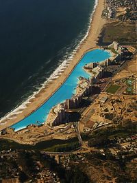 World & Travel: San Alfonso del Mar pool and resort, Algarrobo, Chile