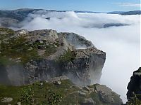 World & Travel: Preikestolen, Hyvlatonnå, Preacher's Pulpit Rock, Lysefjorden, Forsand, Ryfylke, Norway