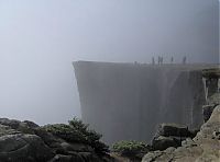 World & Travel: Preikestolen, Hyvlatonnå, Preacher's Pulpit Rock, Lysefjorden, Forsand, Ryfylke, Norway