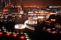 World & Travel: Record fountain system set, Burj Khalifa Lake, Dubai, United Arab Emirates