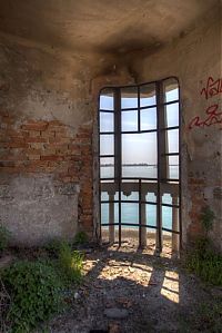 World & Travel: Island of Poveglia, Venice, Lido, Venetian Lagoon, Italy