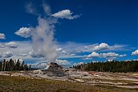 World & Travel: Yellowstone National Park, Wyoming, Idaho, Montana, United States