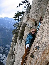 World & Travel: Hua shan hiking trail, Huayin, Shaanxi province, China