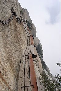 World & Travel: Hua shan hiking trail, Huayin, Shaanxi province, China