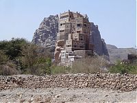 World & Travel: The residence of Imam Yahya, Dar al-Hajar Stone House, Wadi Dhar, Sana, Yemen