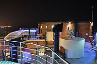 World & Travel: Spitbank Fort Clarenco Hotel, Solent, Portsmouth, England